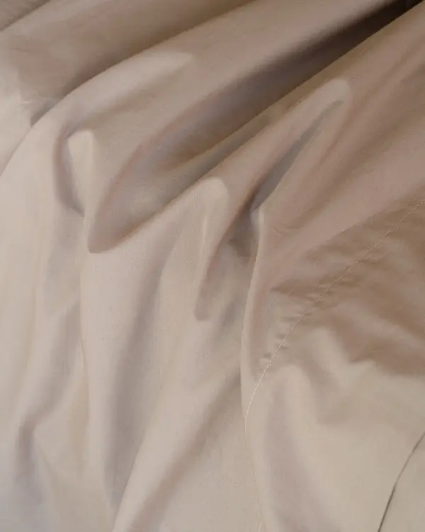 Alternative view of Signature Percale Solid Fitted Sheet Beige | Sand Cloud