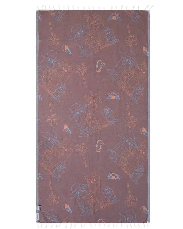 Bluey & Family Adult Towel | Sand Cloud - Image 3
